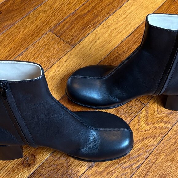 NWOT Loewe Terra Black Leather Ankle Boots | Designer Heels - Picture 2 of 7